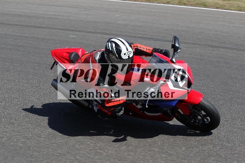 Archiv-2022/40 18.07.2022 Plüss Moto Sport ADR/Einsteiger/21